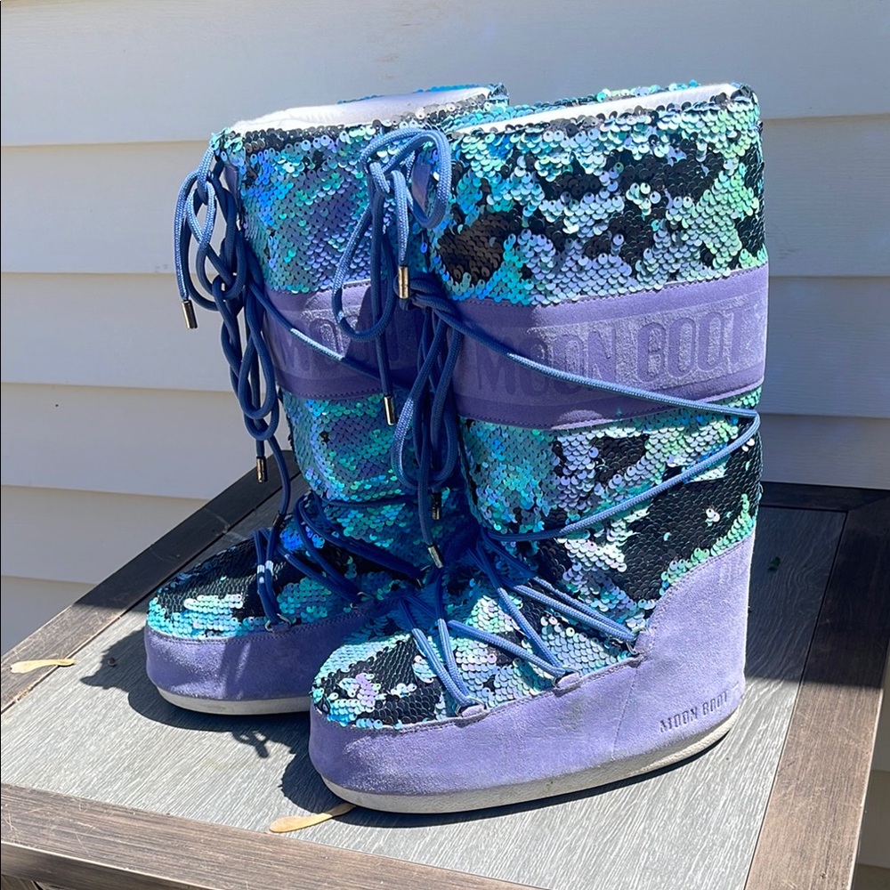 Moon Boot Sequin Boots in Blue and Black